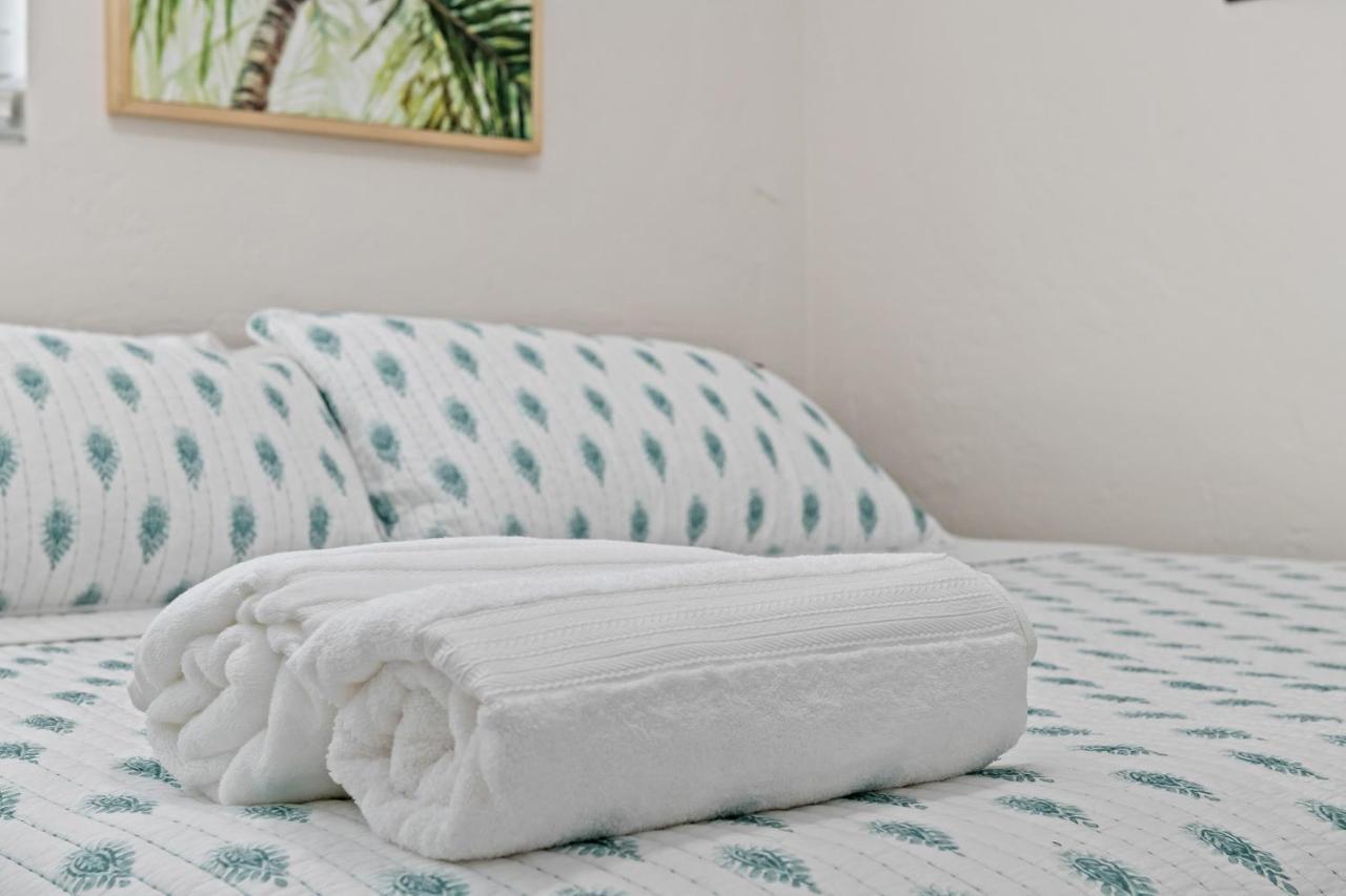 הלנדל ביץ' Comfy Bnb W/ King Bed + Work/Travel + Beach 8 Min מראה חיצוני תמונה